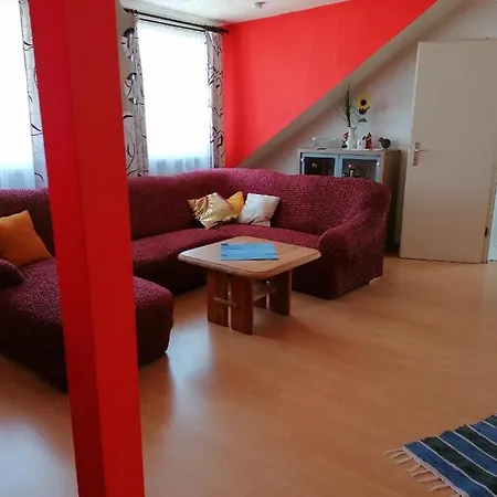 Bonnie Apartment